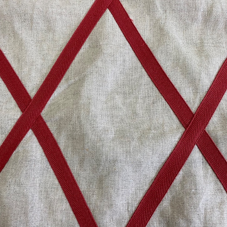embossed red triangles linen